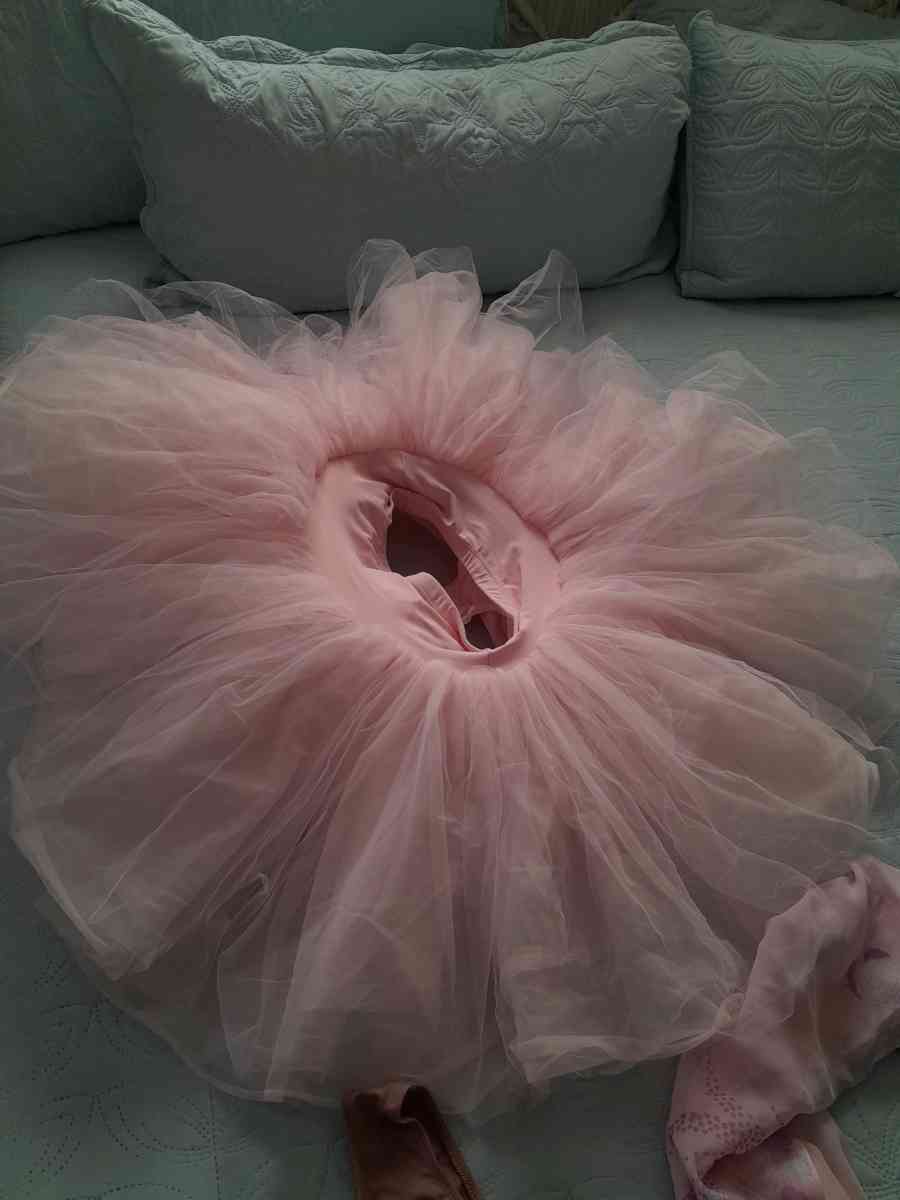 Bundle Ballet gear shoes make up and accessories