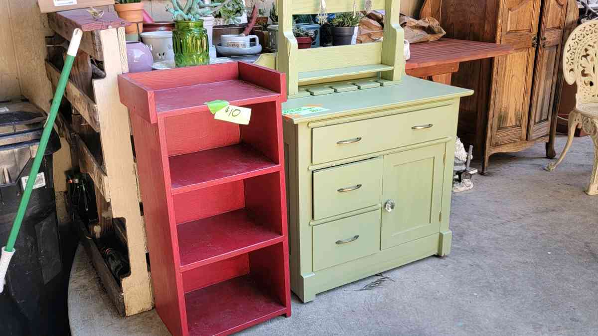 GARAGE and YARD SALE