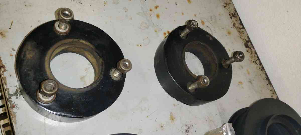 Toyota 4 Runner 2in Lift Kit