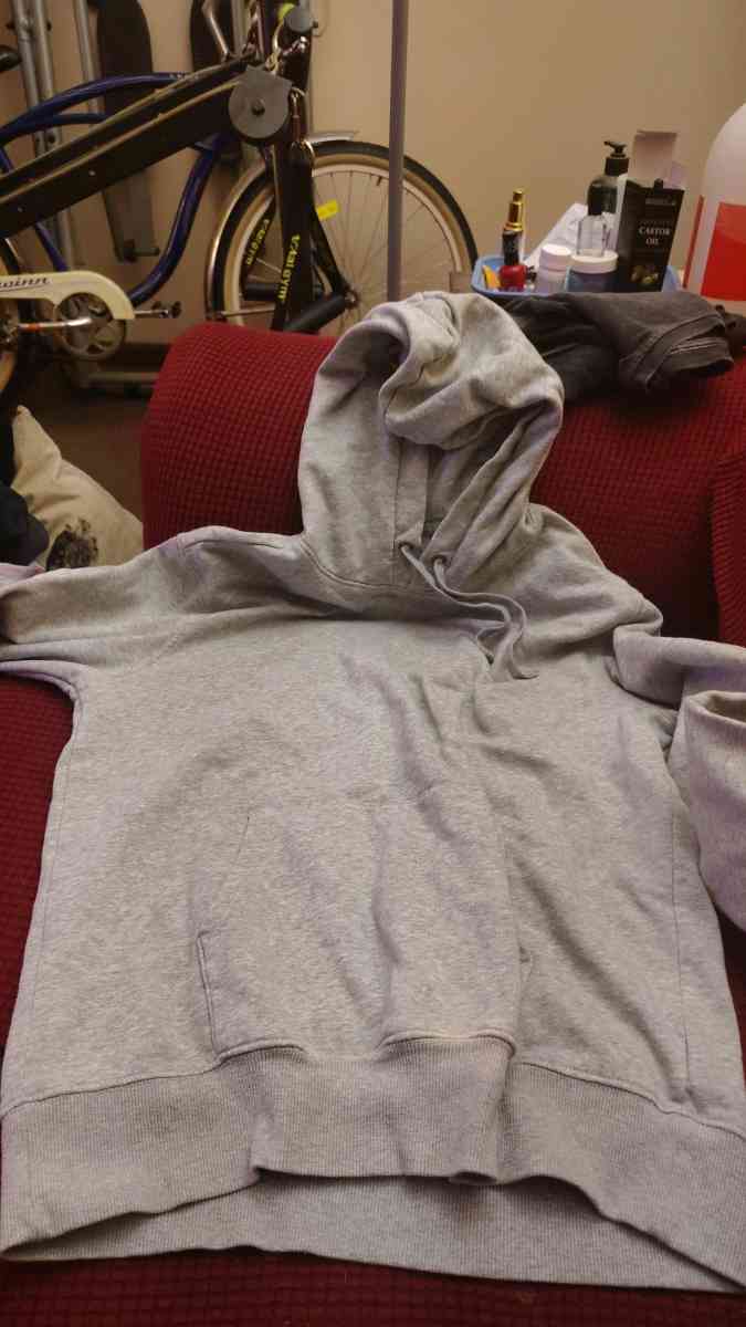 gray hoodie