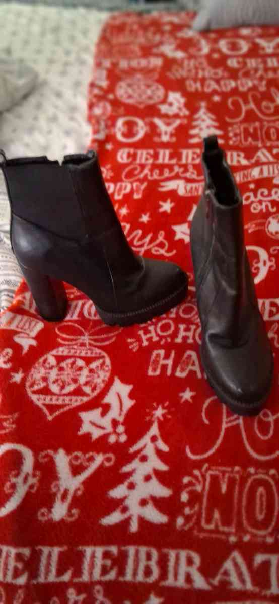 womens boots