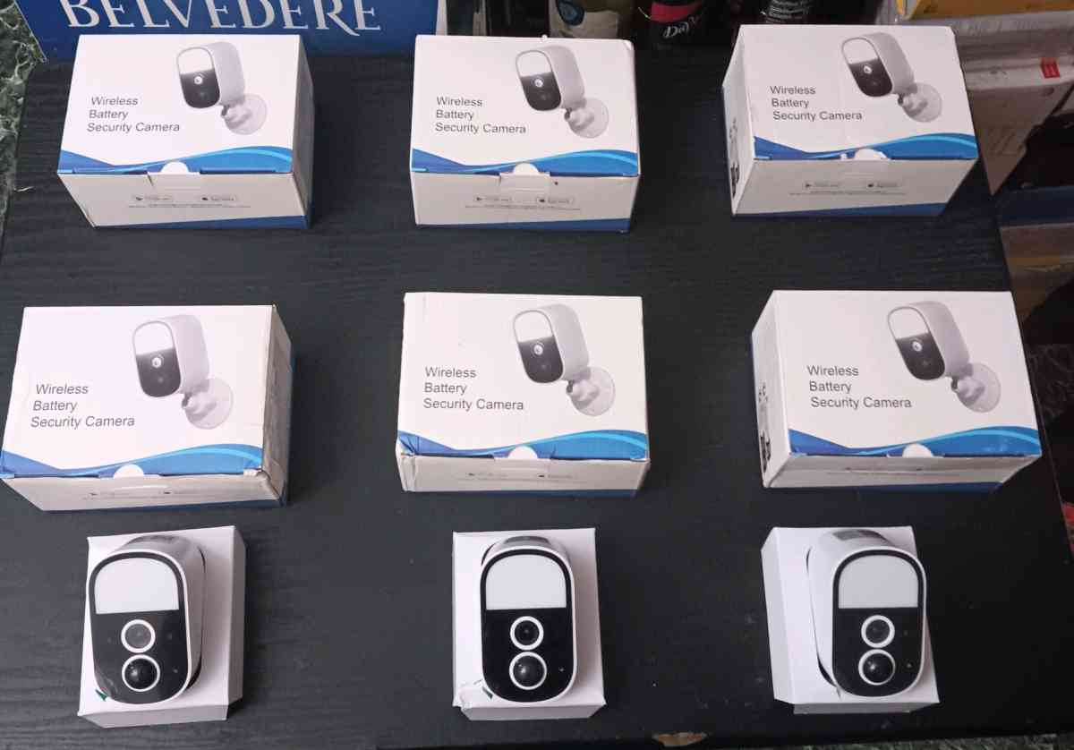 ROHS WIRELESS WIFI SECURITY CAMERAS