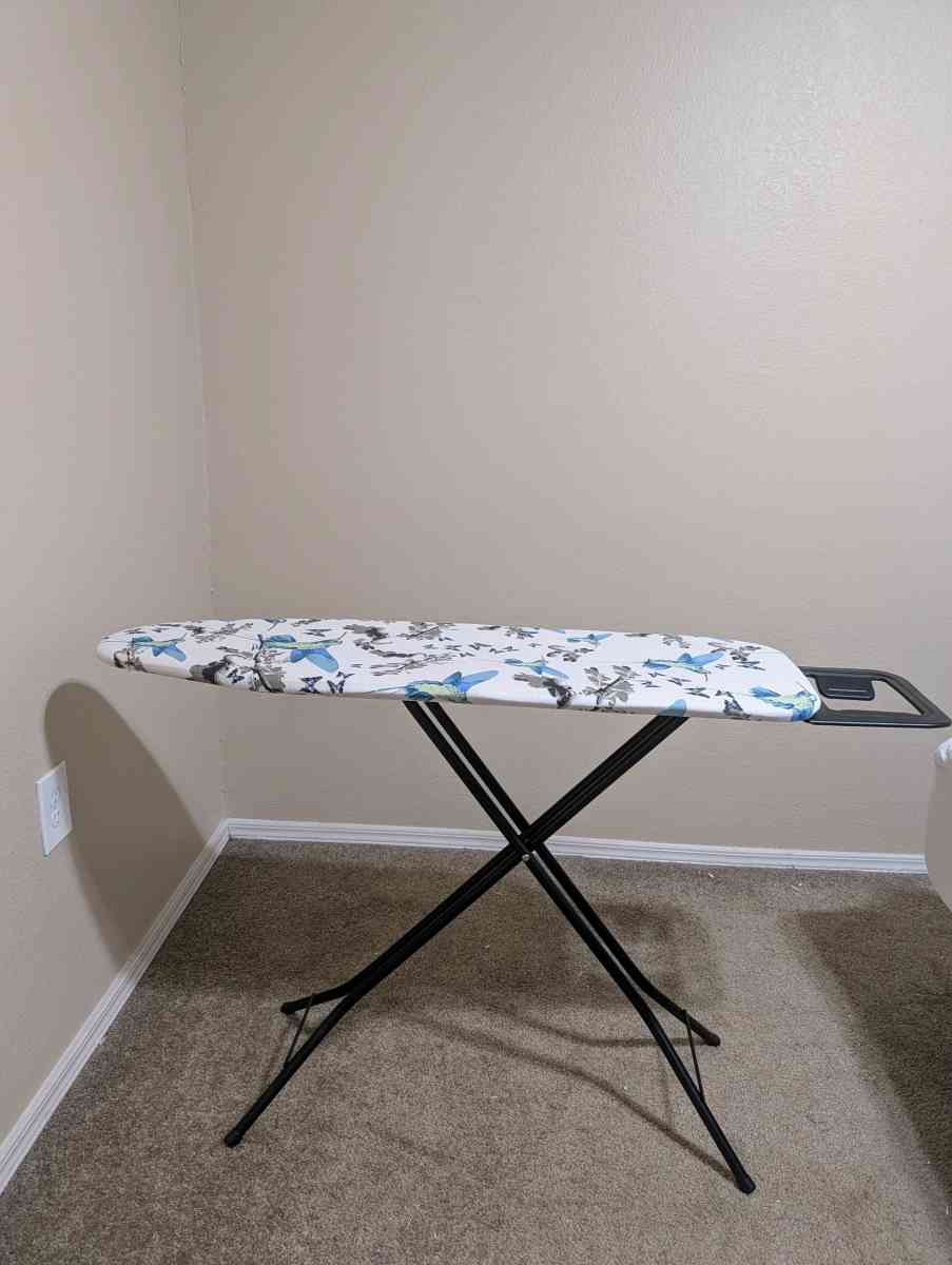 Bartnelli by Rorets Classic Ironing Board