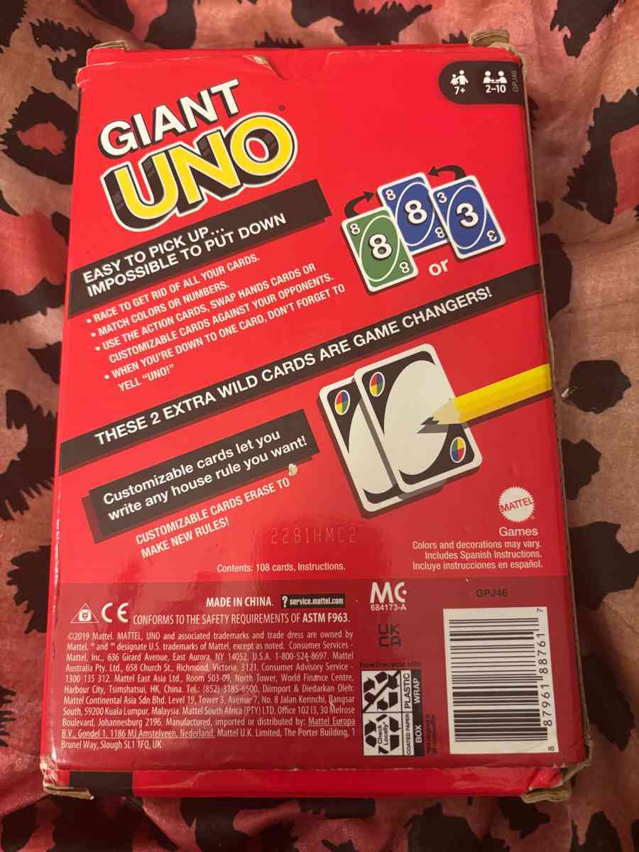 Giant uno cards