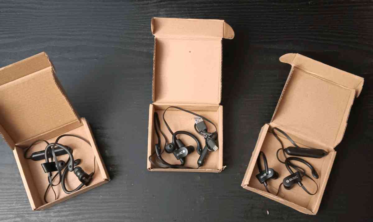 MUSIC WIRED NECK WIRELESS EARHOOK HEADSETS