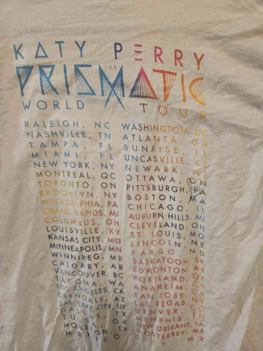 Vtg Katy Perry Prismatic World Tour Tshirt
