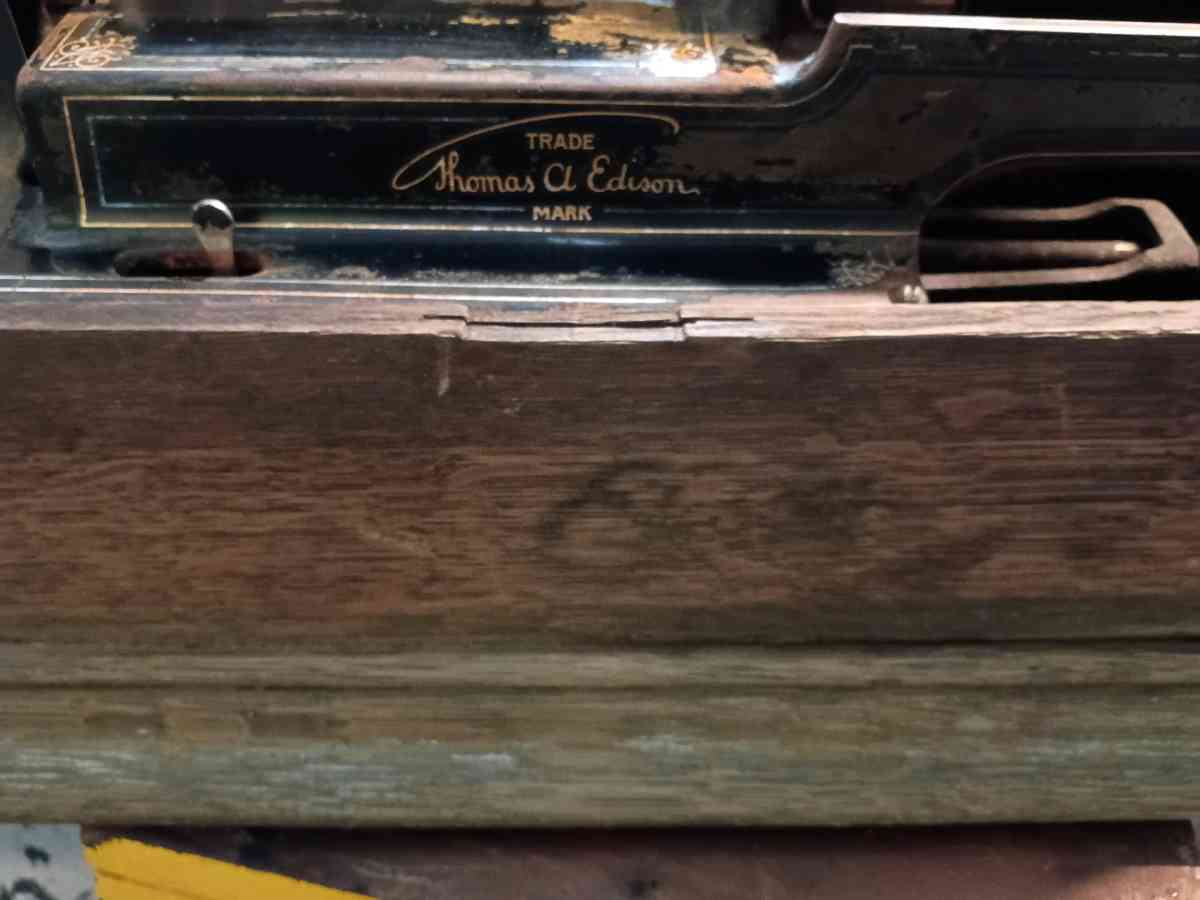 Edison home phonograph