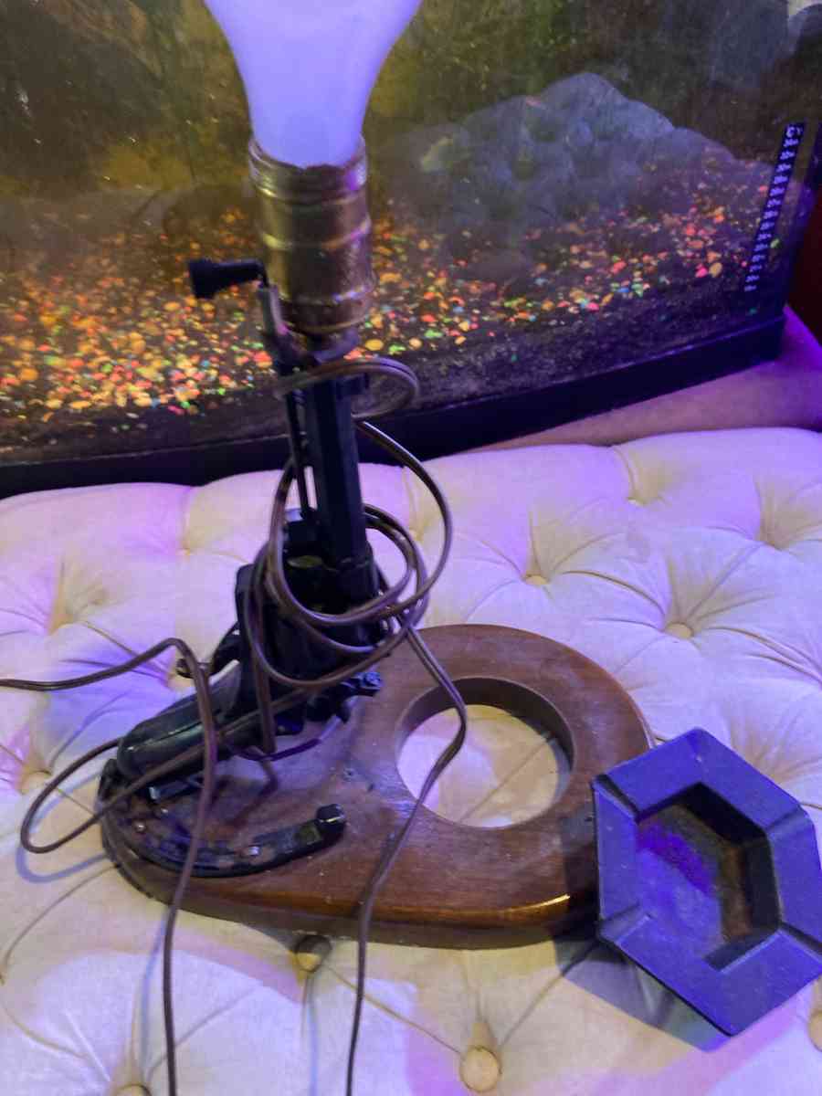 Vintage Table Lamp Pistol