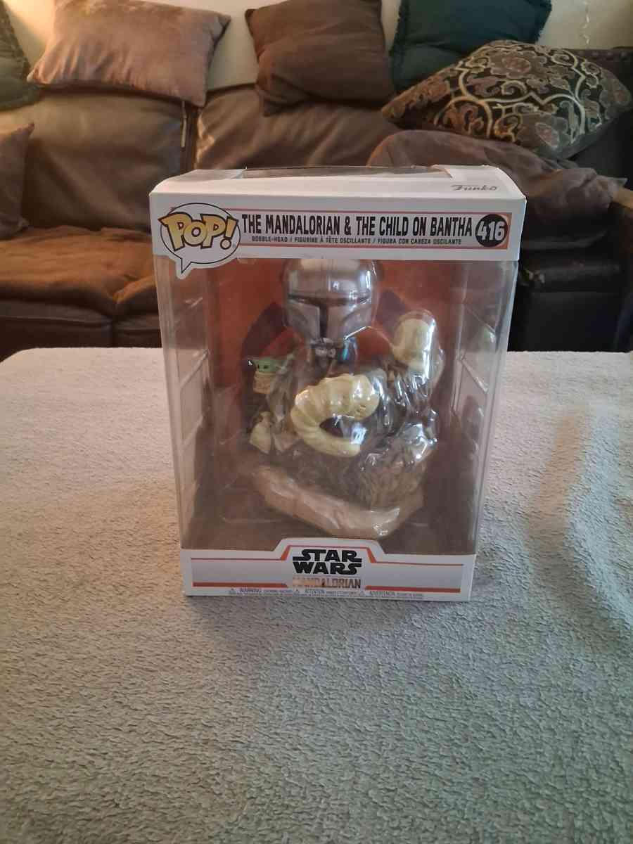 Funko Pop Deluxe Star Wars The Mandalorian 416 Figure