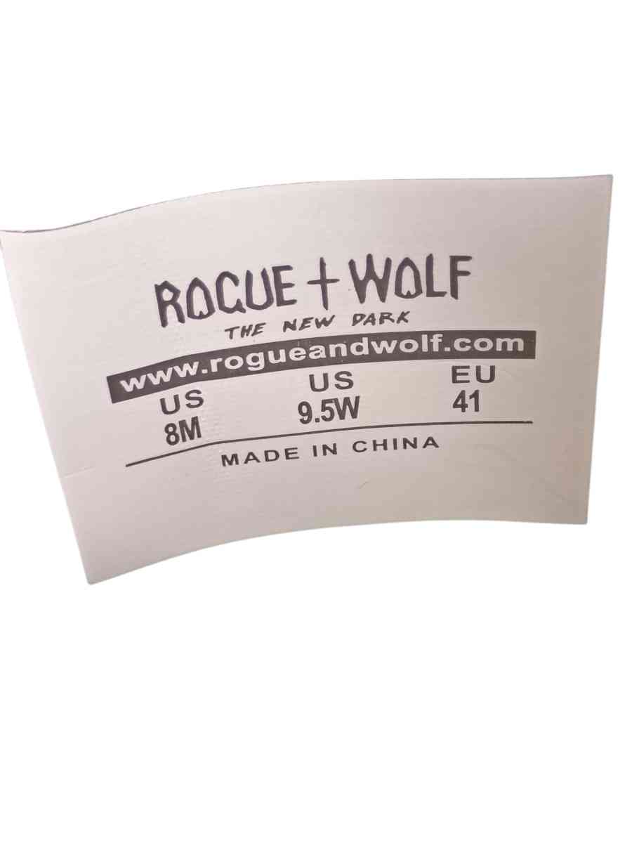 Rogue  Wolf Black Combat Boots  Womens US 8 EU 41  NWOB  Veg