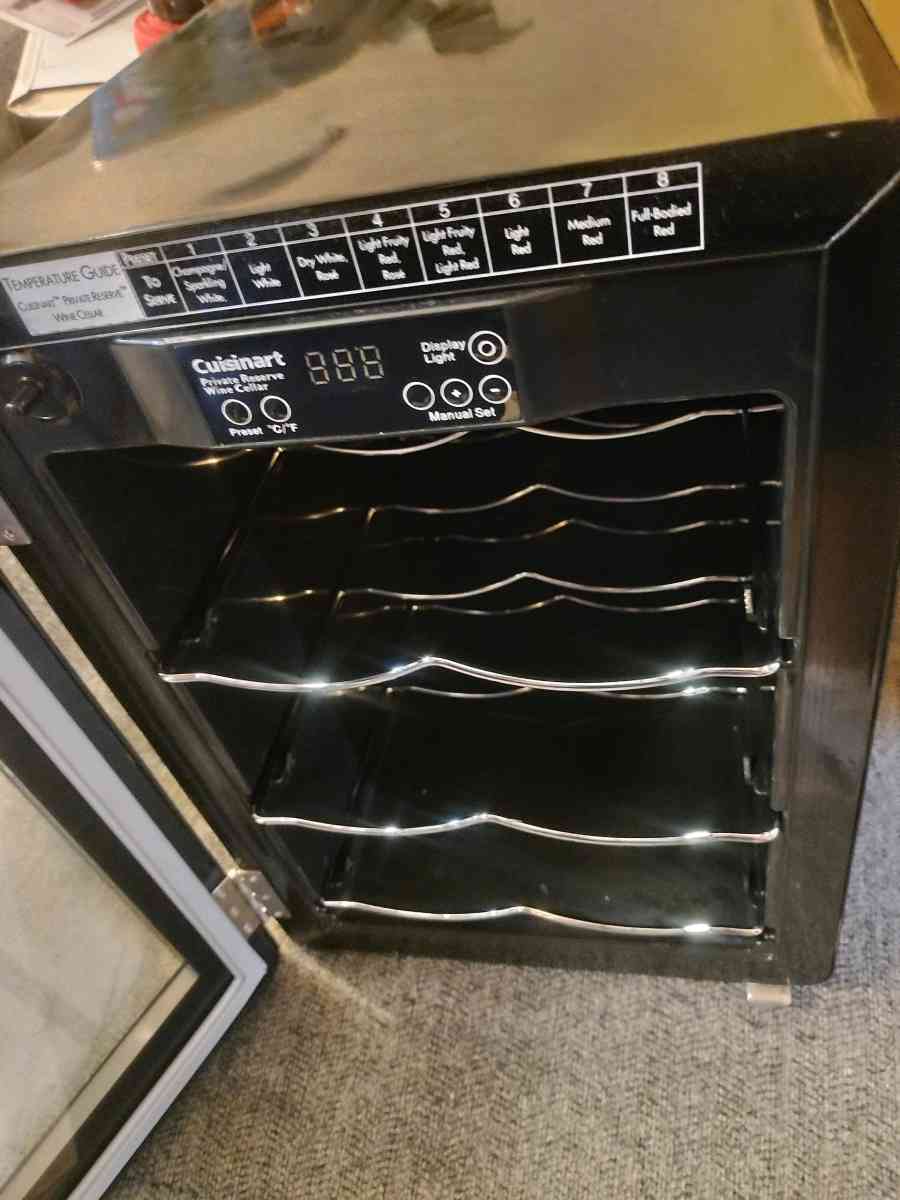 Cuisinart private wine cellar