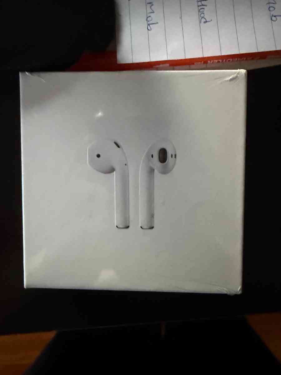 AirPod 2s amazing quality unopened box