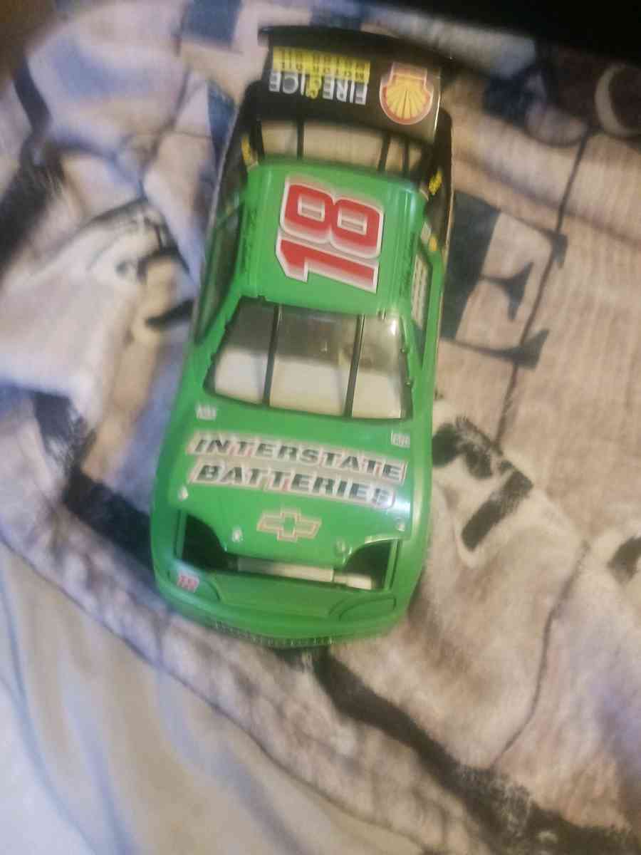 Bobby labonte collectable car in box