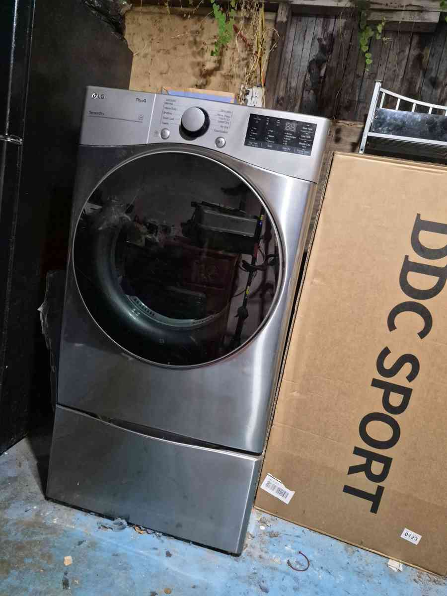 washer and dryer front load with pedistals