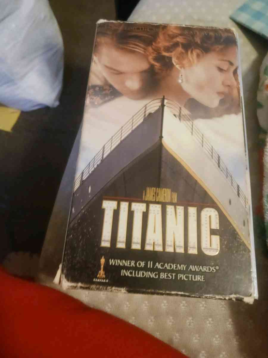Titanic on vhs