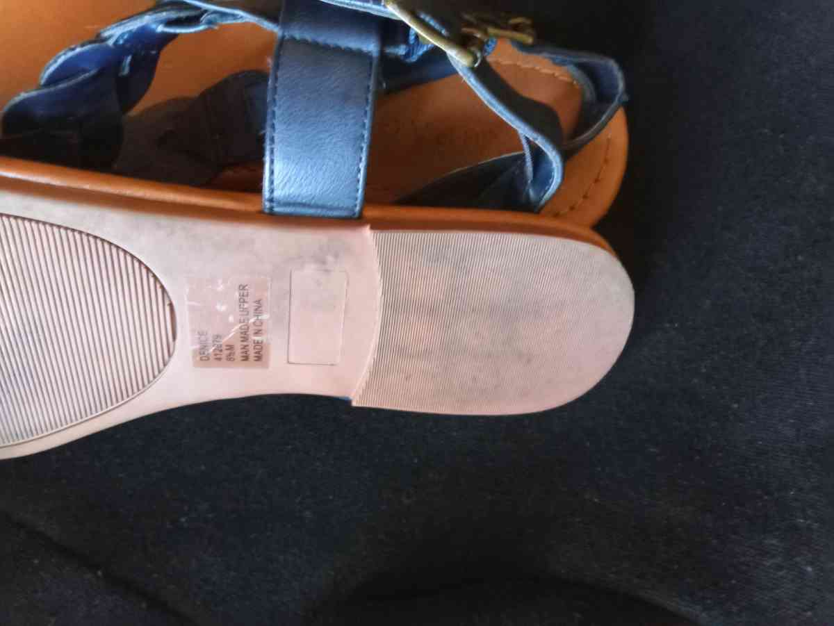 Womens sandles