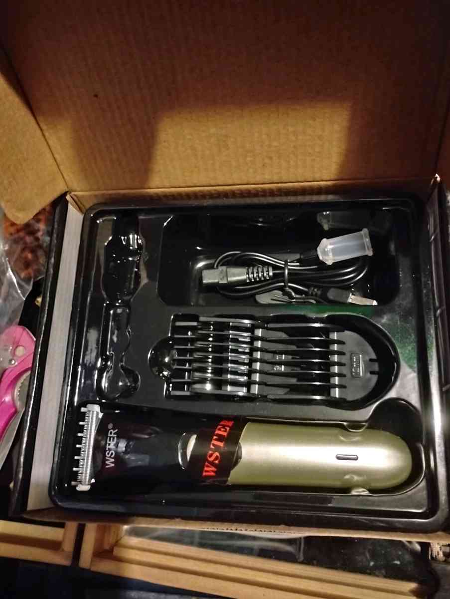 mens cordless rechargeable bearded hair trimmer