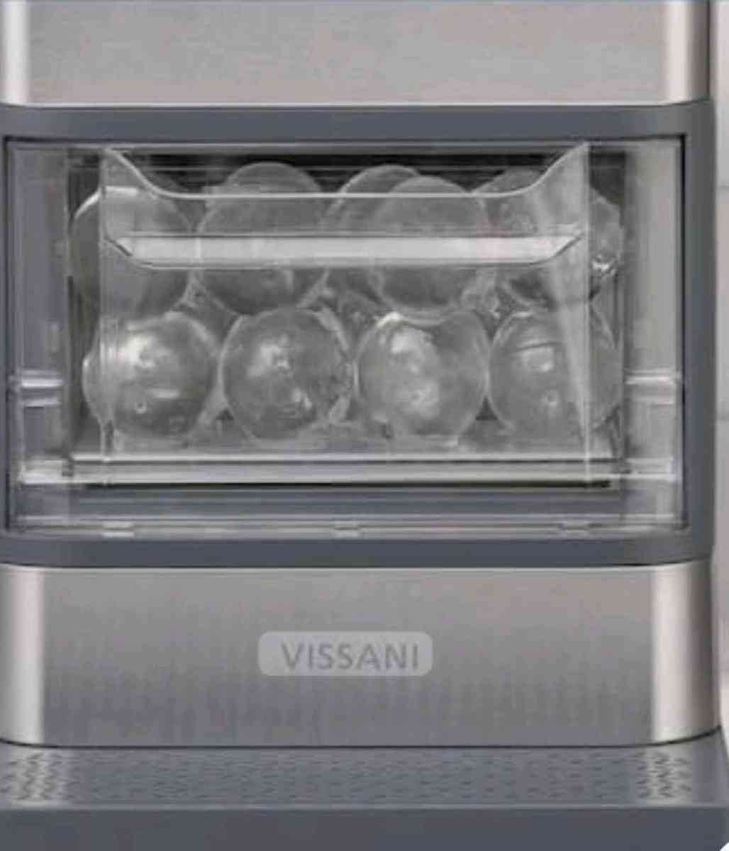 VISSANI ICE MACHINE