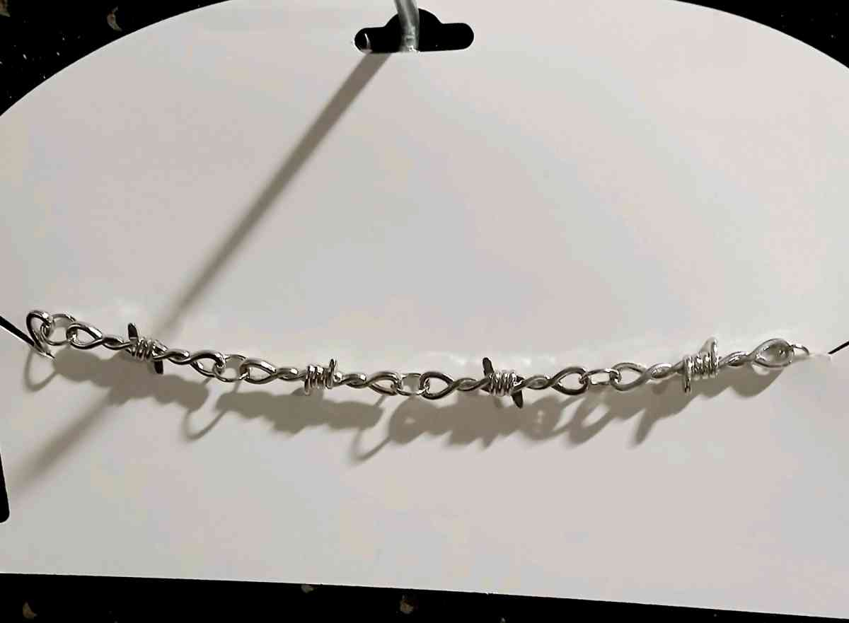 2 Piece Necklace  Earrings