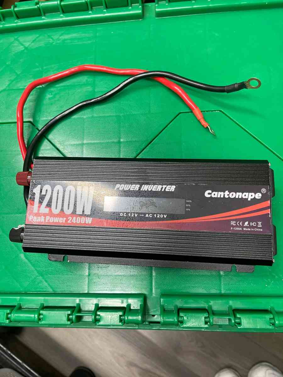12002400W Peak Power Inverter DC 12V to 110V120V AC Converte