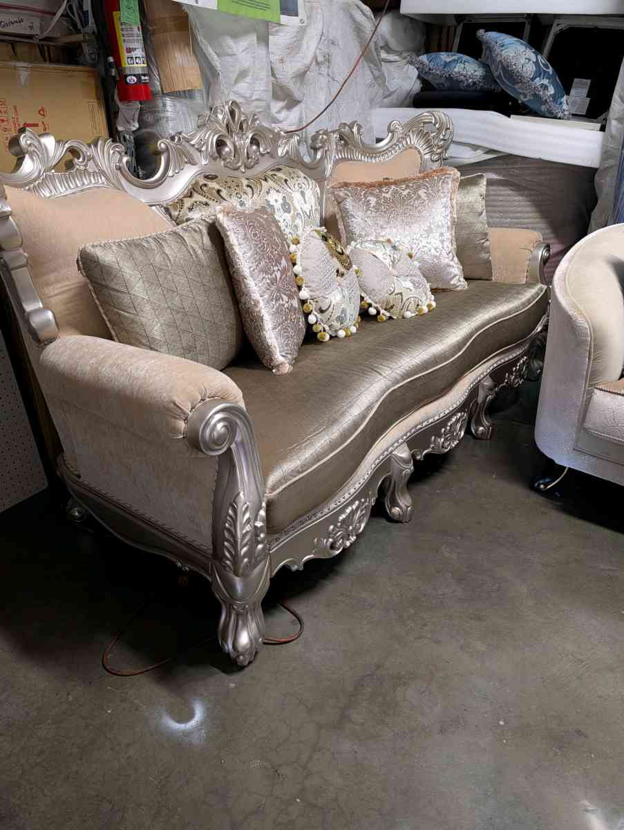 Sofa and loveseat set