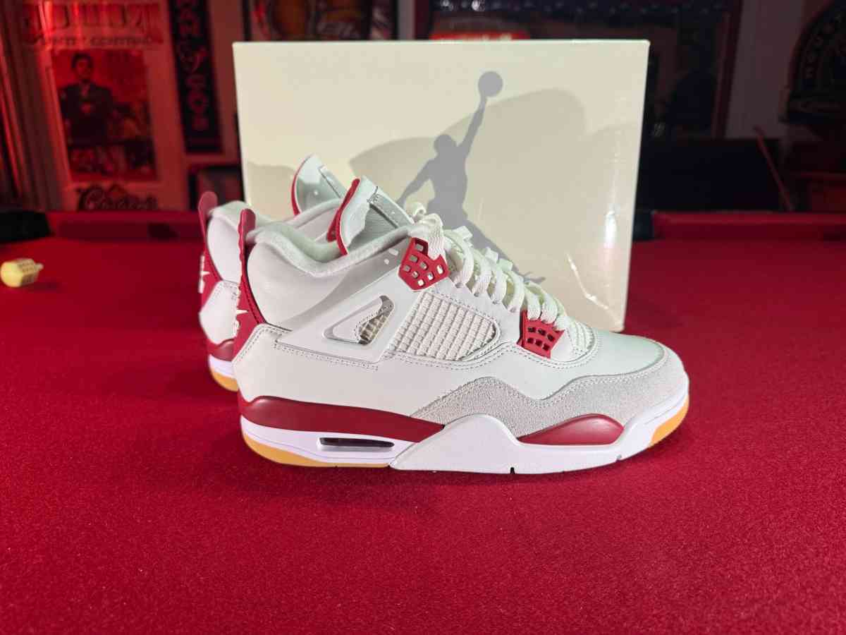 Jordan 4 Sb Red