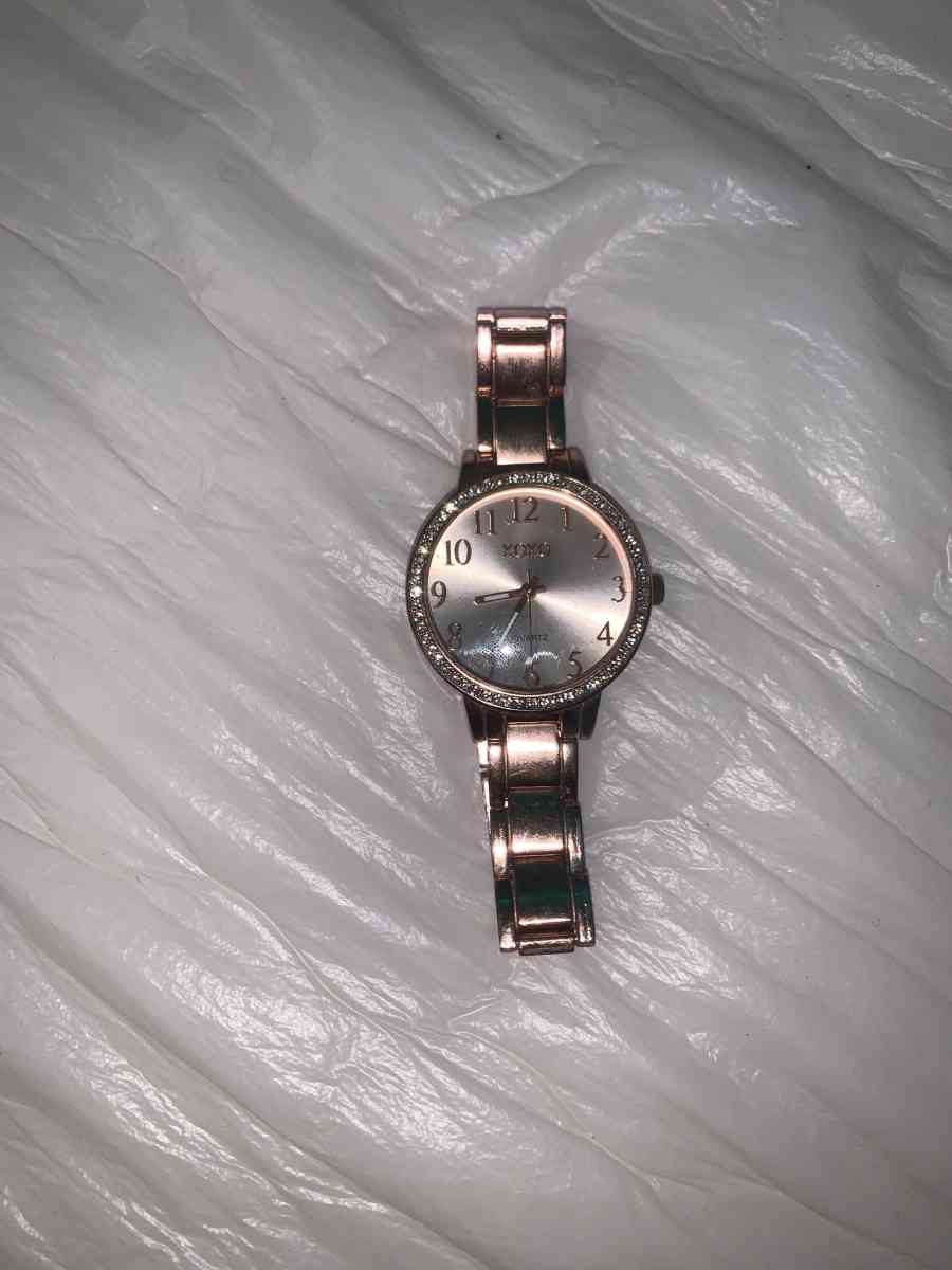 xoxo gold plated watch