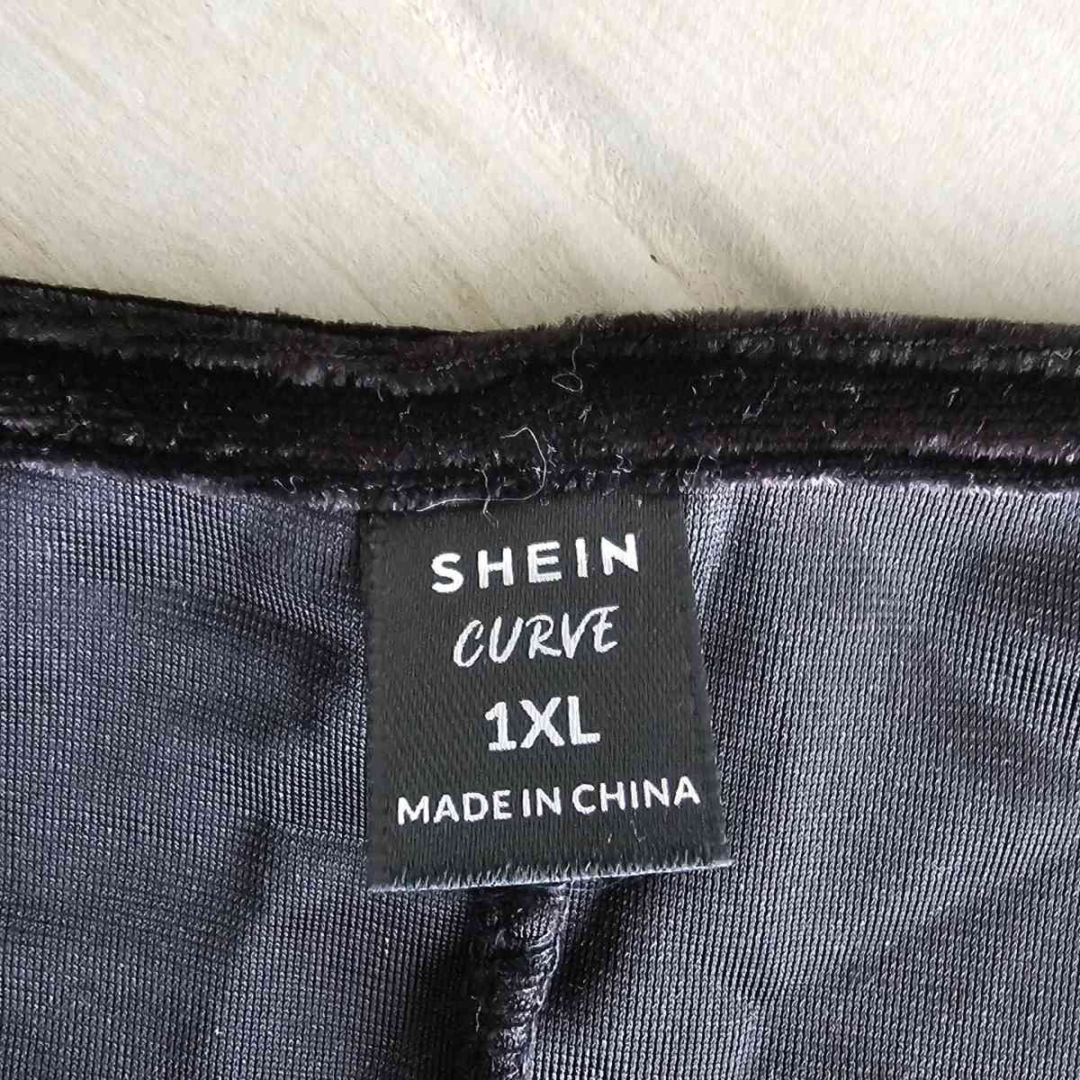 Shein Curve Black Velvet Blazer with Silver Sequins size 1X