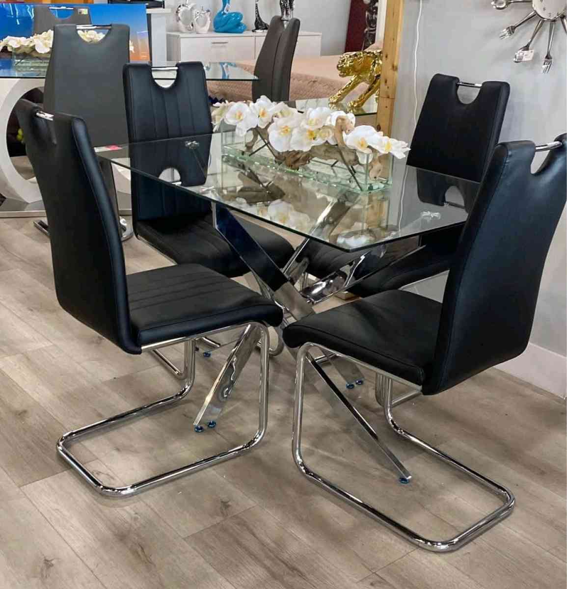 Dining Sets Brand New