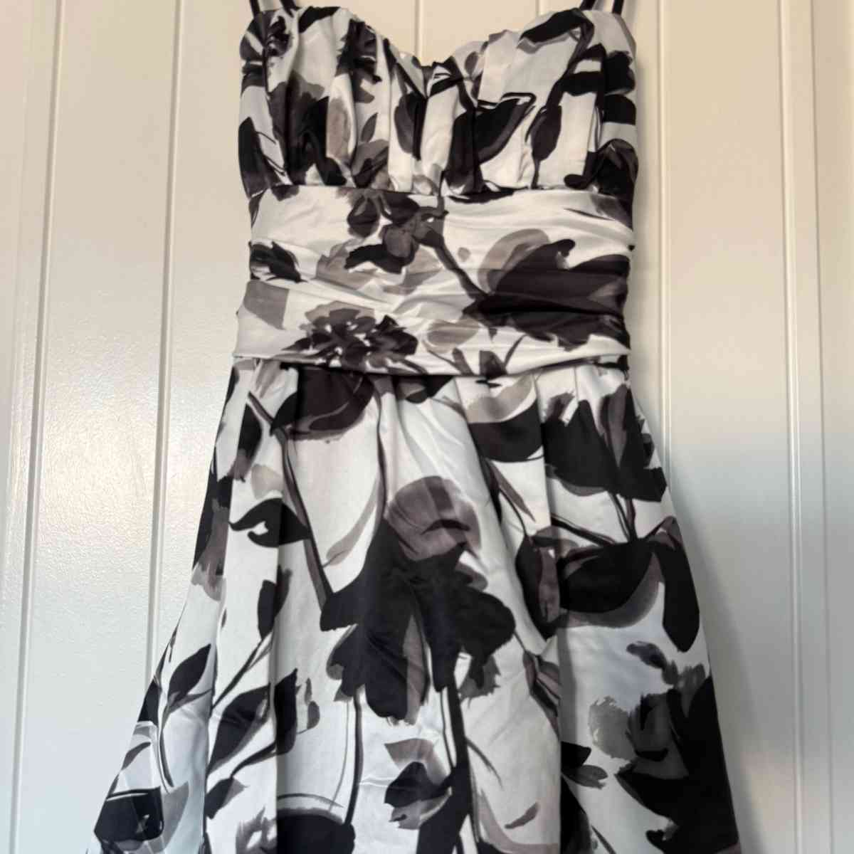 Black  Ivory Floral Padded Cocktail Dress with Bow Back  For