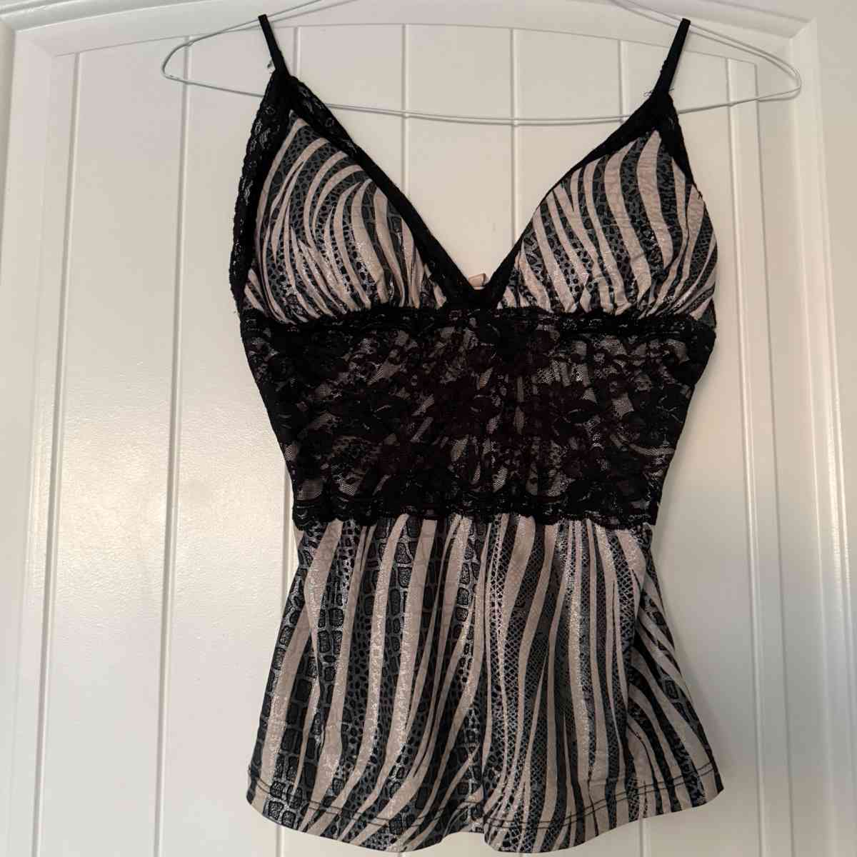 Animal Print Black Lace Tank with BuiltIn Padding S