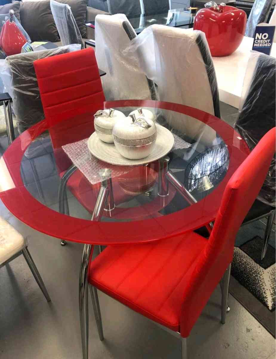 Dinning Set Brand New